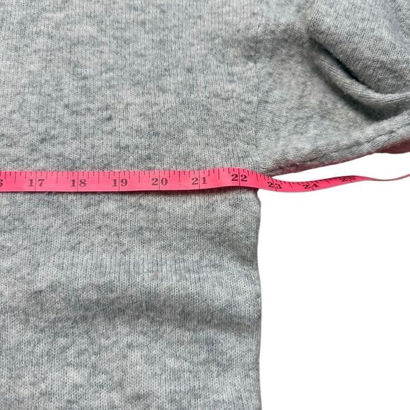 Moda international Gray Knit Crewneck Long Tunic sweater Small - Picture 6 of 7